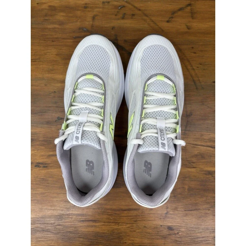 New Balance CTLYST Women’s 8.5 Shoes Sea Salt Truffle White Training Gym Walking